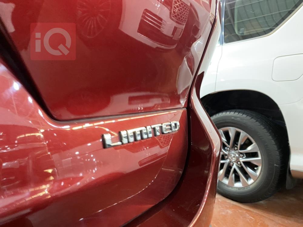 جیپ L گراند شیرۆکی